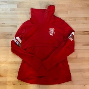 Victorias Secret/pink wisconsin badgers sweatshirt